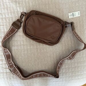 NWT Aerie Offline Fanny Pack